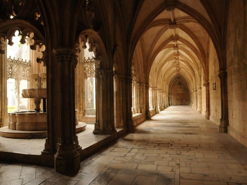 Fatima, Óbidos, Nazaré and Batalha - Full Day Private Tour - Destinations Explored