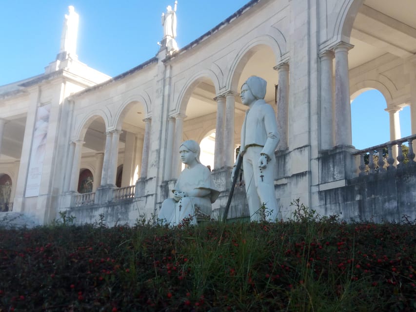 Fátima, Óbidos & Nazaré | Full Day Private Tour - A Detailed Look at the Fátima, Óbidos & Nazaré Full Day Private Tour