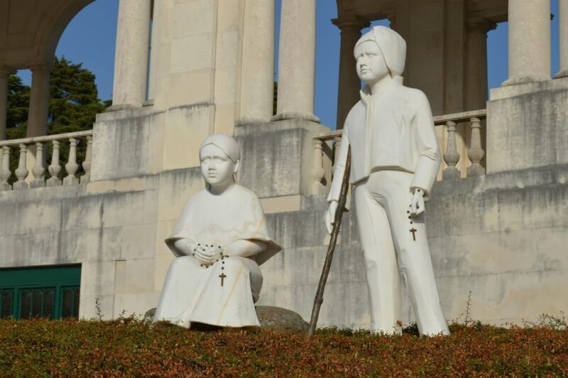 Fátima: Sanctuary and Apparition Sites Guided Tour - A Deep Dive into the Experience