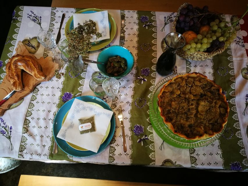 Favara: Walking Tour, Cooking Class, and Traditional Meal - Key Points
