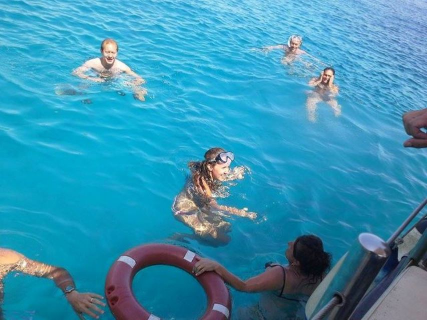 Favignana: Favignana & Levanzo Sightseeing Cruise With Lunch - Tips for a Great Experience