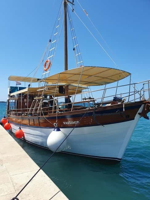 Fazana: Dolphin Finder in Brijuni islands Safari with Dinner - FAQs