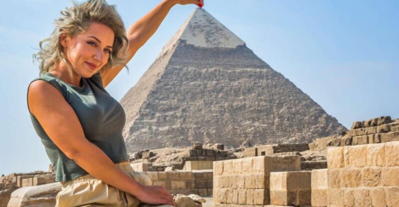 Female Guide To Pyramids of Giza, Egyptian Museum and Bazaar - Transportation Details