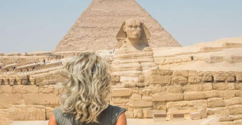 Female-Guided Pyramids, Bazaar, and Museum Tour - Good To Know