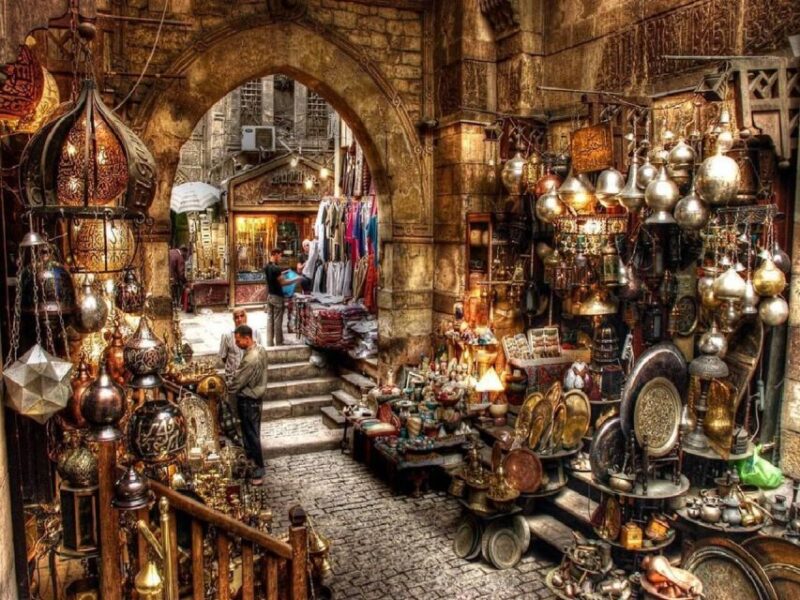 Female-Guided Pyramids, Bazaar, and Museum Tour - Local Insights and Tips