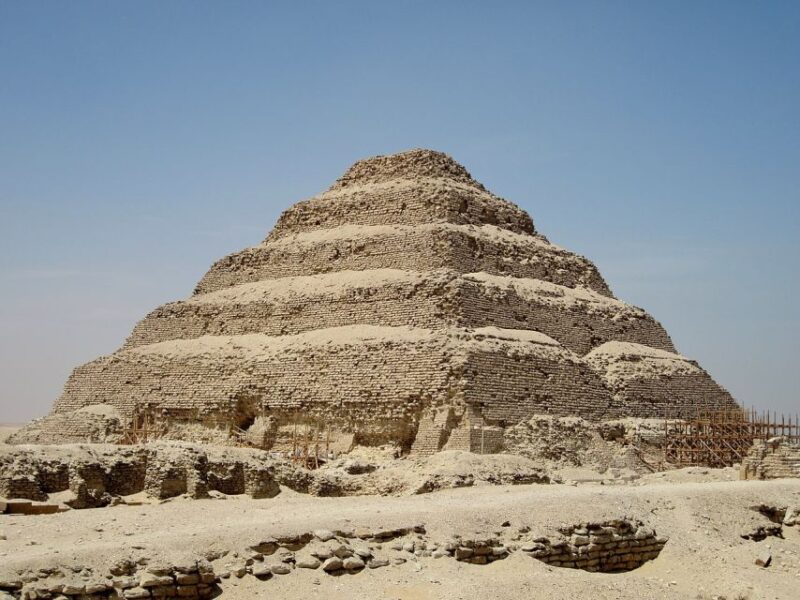 Female Guided-Pyramids, Memphis, and Sakkara Day Trip - Guided Experience