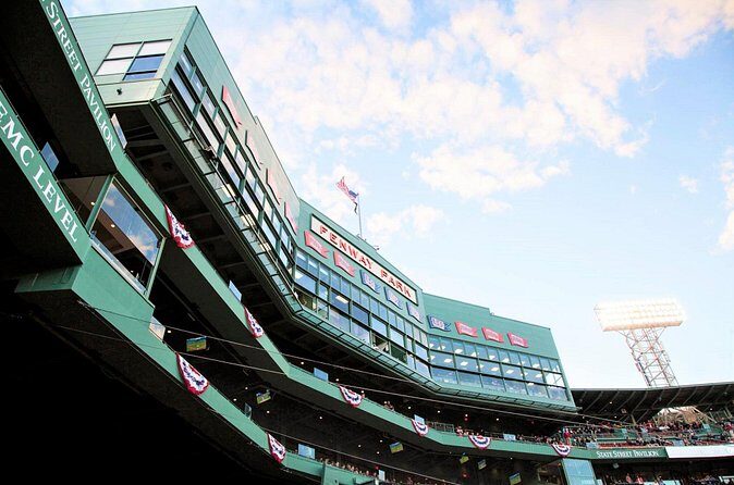 Fenway Park Game Day Tour with On-Field Access and Meet Wally - Who Should Consider This Tour?