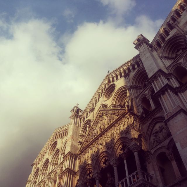 Ferrara: 2-Hour City Center Walking Tour - Urban Planning Insights