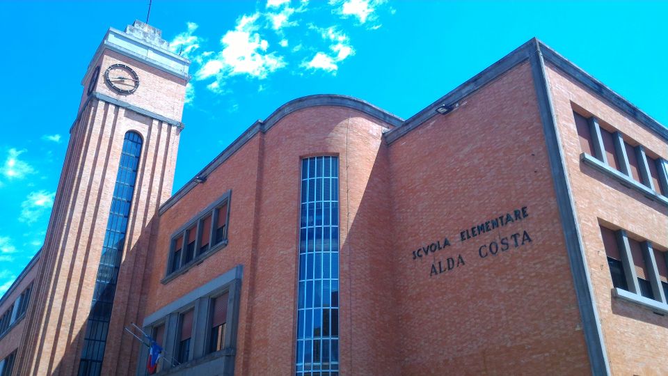 Ferrara: Medieval Ferrara and the Jewish Ghetto Walking Tour - Meeting Point and Ending Location