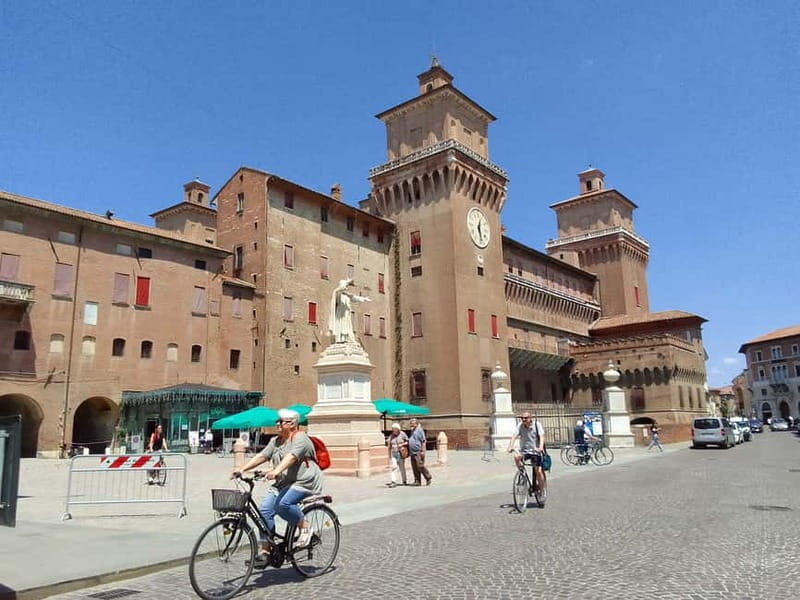 Ferrara: Private City Highlights Guided Bike Tour - Key Points