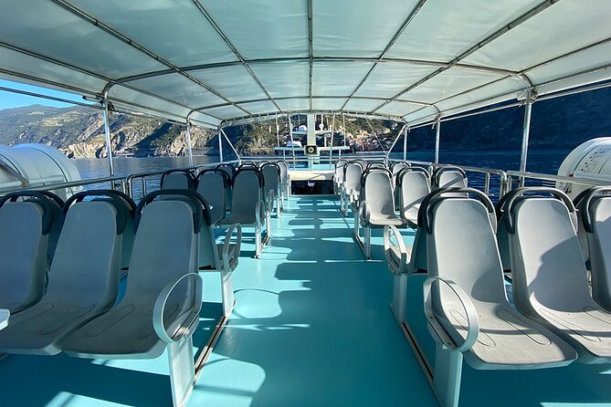 Ferry Boat Tour to the Cinque Terre With Stop in Riomaggiore and Monterosso - Exploring Riomaggiore