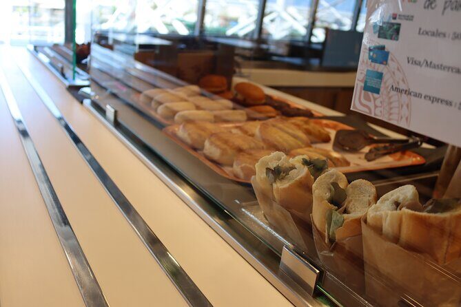 Ferry Transfer between Papeete, Tahiti and Moorea - FAQ: Your Practical Questions Answered