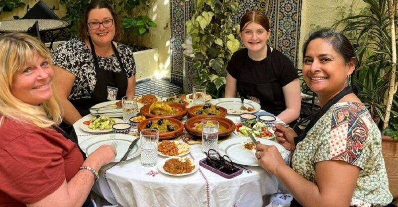 Fes: Authentic Cooking Class and Old Medina Visit - Selecting Fresh Ingredients