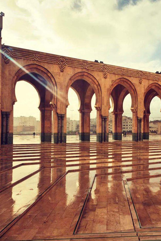 Fes to Casablanca Transfer With Visit to Volubilis & Rabat - Transportation and Convenience