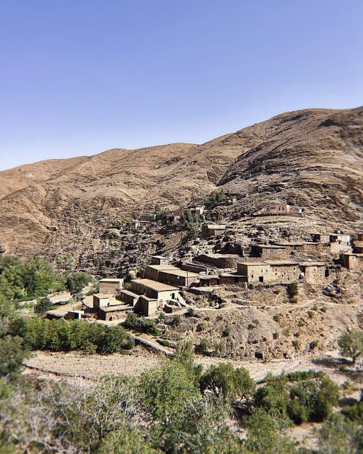Fes to Marrakech: 3-Day Sahara Camel Trek & Glamping - Panoramic Atlas Mountain Vistas