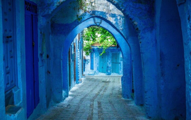Fes: Transfer to Tangier via Chefchaouen - Included Services