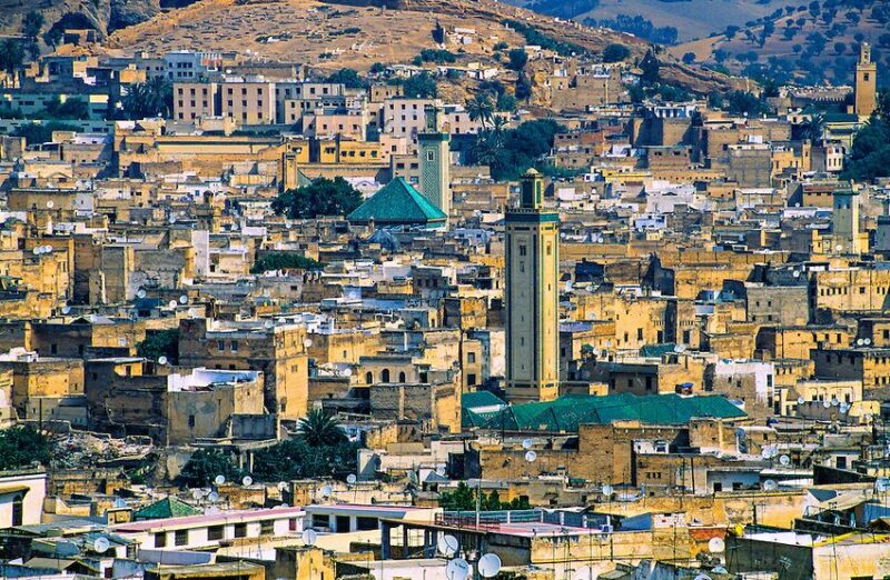 Fez Medina Guided Tour - Experiencing Local Shops and Markets
