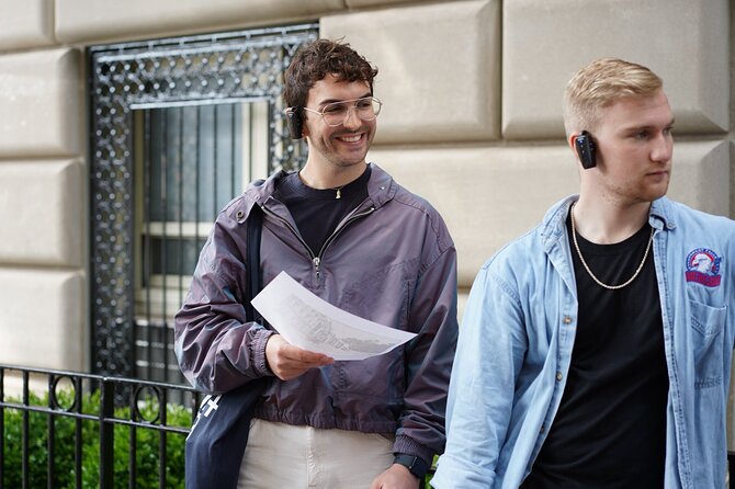 Fifth Avenue Gilded Age Mansions Private Guided Walking Tour - Accessibility and Meeting Logistics