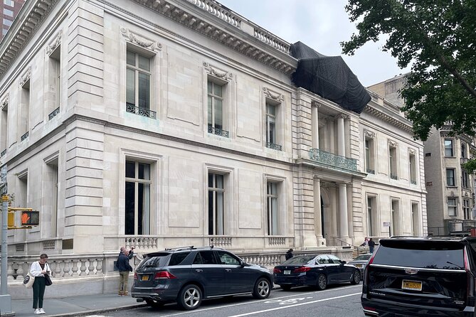 Fifth Avenue Gilded Age Mansions Private Guided Walking Tour - Pricing and Reservation Details