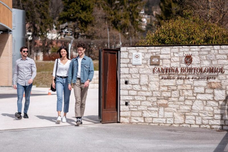 FILANDETTA PARK WINE & ART FARM: FILANDETTA TOUR - Location and Accessibility