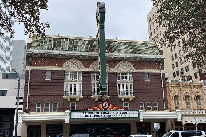 Film Locations & Movie Trivia In Downtown Austin - Who Should Sign Up?