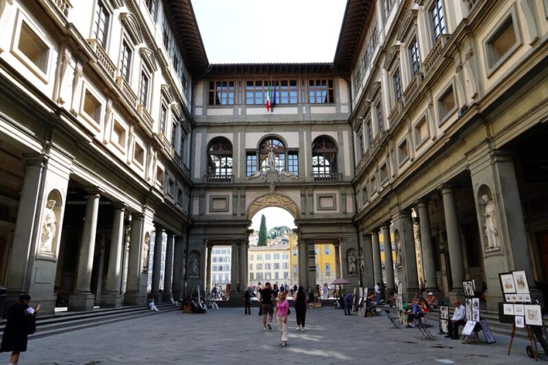 Firenze 2 Hour Walking Tour. Discover the City Centers Best - Experience and Learning