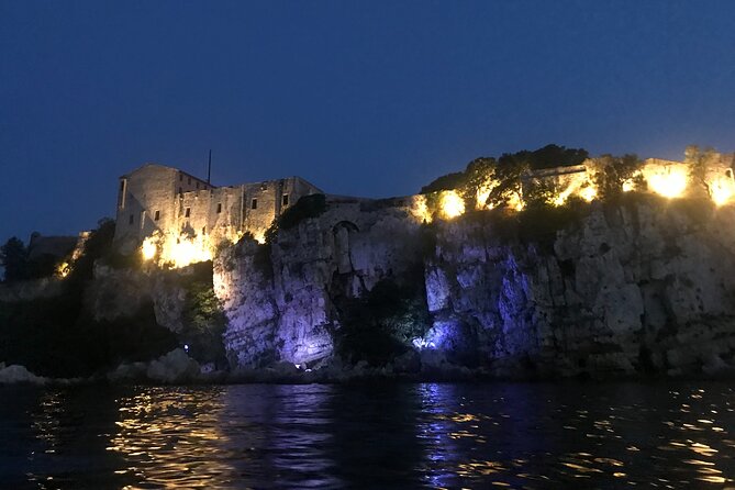 Fireworks at Sea - Cannes - Customer Reviews