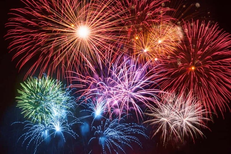 Fireworks Sightseeing Cruise with 1 Drink - Why a Fireworks Sightseeing Cruise Is a Great Choice