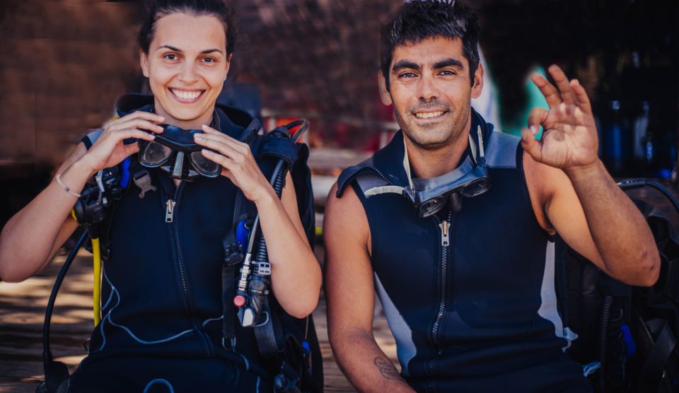 First Scuba Diving Session in Genoa - Preparing for the Dive