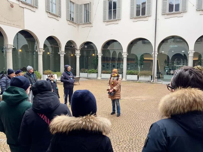 First time in Milan? Tour of iconic places with Paola! - Key Points  