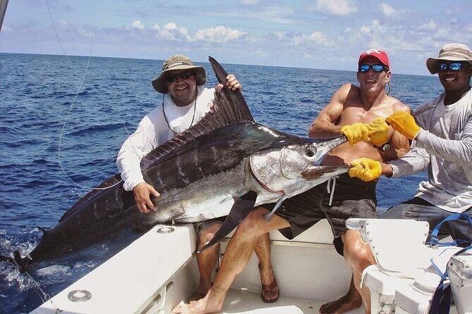 Fishing Adventure Punta Cana Full Experience Professional - Key Points