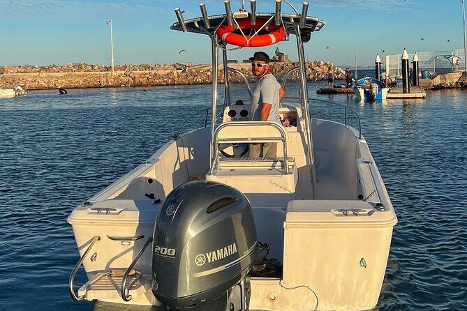 Fishing Trip in a Center Console - A Practical Look at the Loreto Fishing Experience