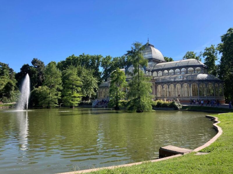Fitness Tour in Madrid Retiro Park - Experience Highlights