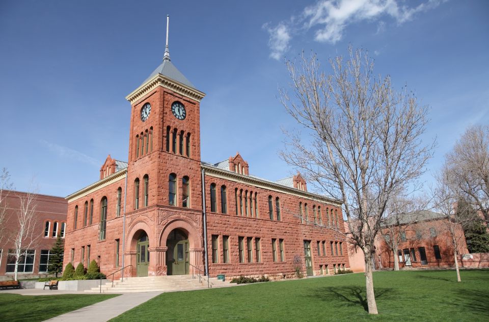 Flagstaff: Family Friendly Haunted Walking Tour - Meeting Point