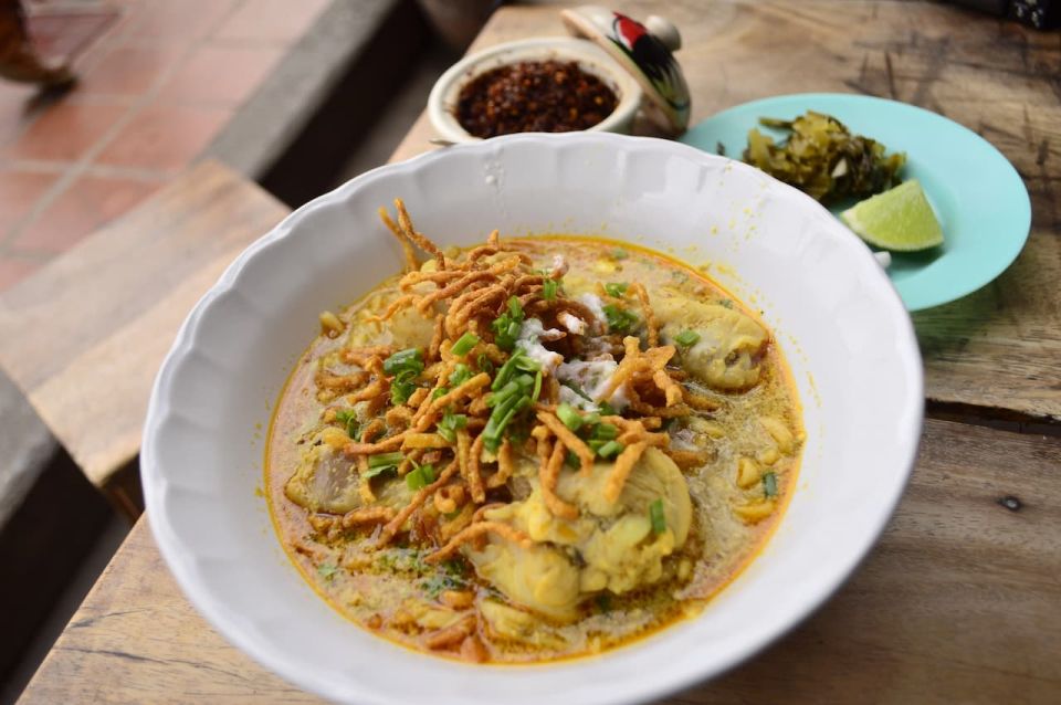 Flavors of Chiang Mai: Street Food Adventure - Tour Duration and Availability
