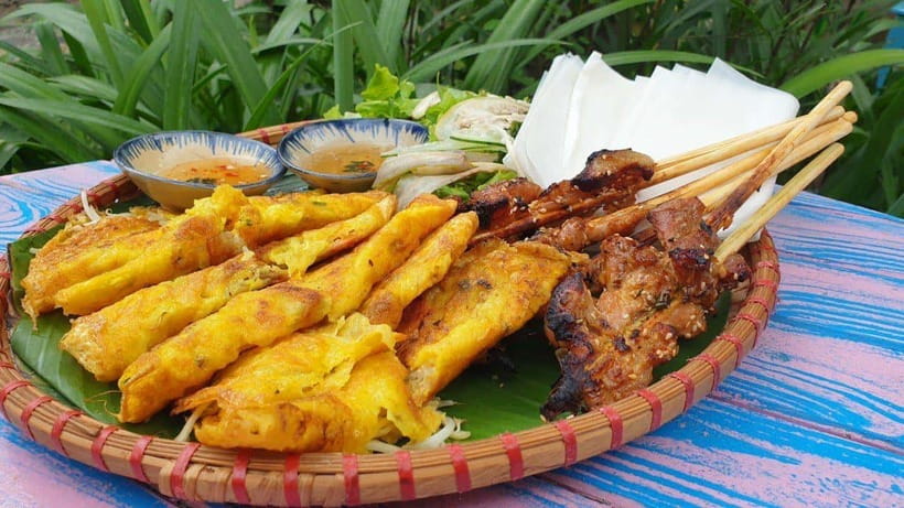 Flavors of Hue: Street Food Bike Tour - Essential Tips for Participants