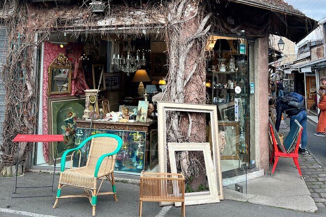 Flea Market Secrets near Montmartre: A Paris Hunt for Treasures - Why Choose This Tour?