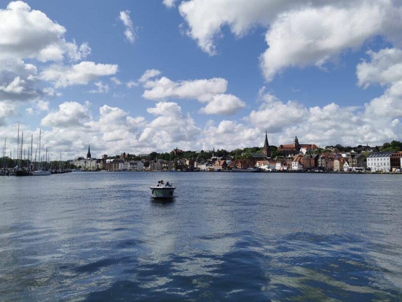 Flensburg: E-Boat Rental - Environmentally Friendly Experience