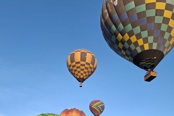 Flight in Teotihuacan Hot Air Balloon with Transportation and Breakfast - FAQ