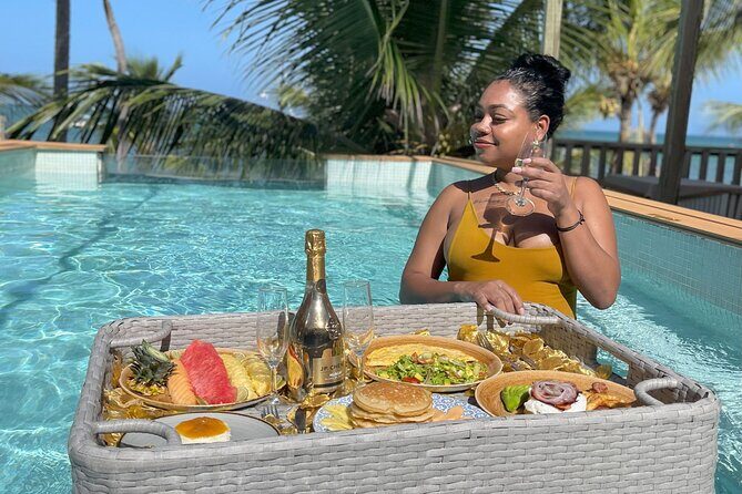 Floating Brunch in Punta Cana with Private Chef and Infinity Pool - The Sum Up
