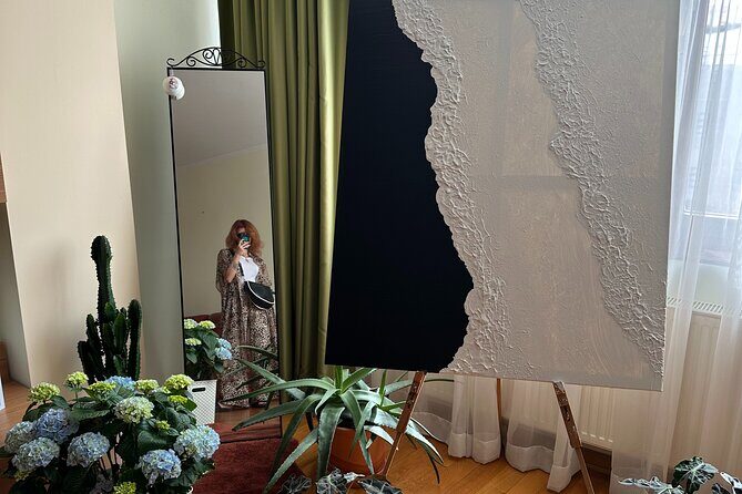 Floral Inspirations and Fluid Acrylic Creations Workshop - Included and Not Included