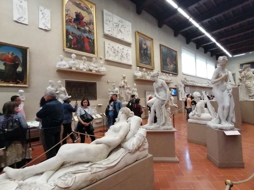 Florence: Accademia Gallery Ticket With APP Guide - Features of the App Guide