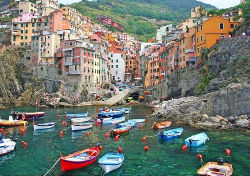 Florence: Cinque Terre Full-Day Bus Excursion with Lunch - An Overview of the Cinque Terre from Florence