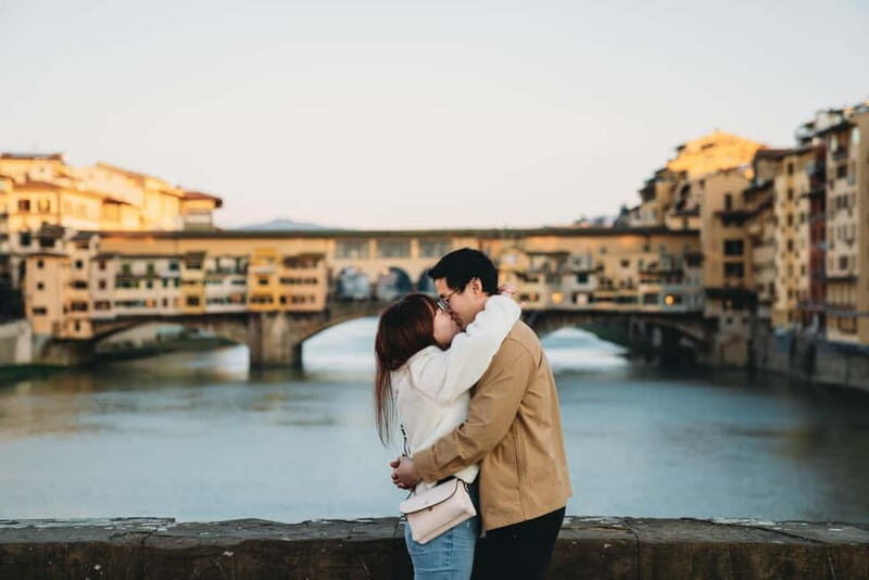 Florence: Classics Photoshoot with Ponte Vecchio Bridge - A Practical Look at the Florence Classics Photoshoot