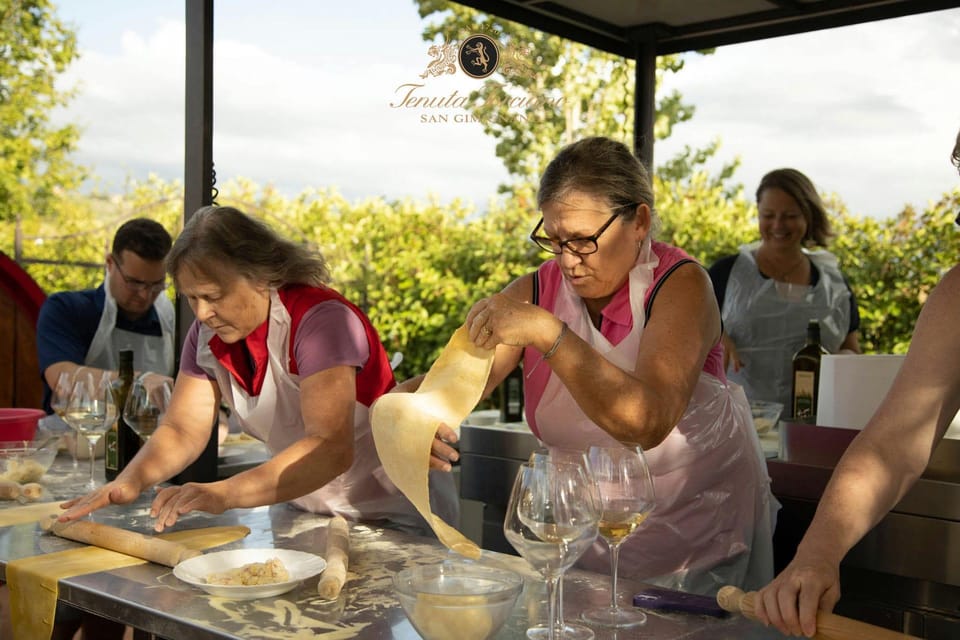 Florence: Cooking Class in San Gimignano with Wine Tasting - Analyzing the Value