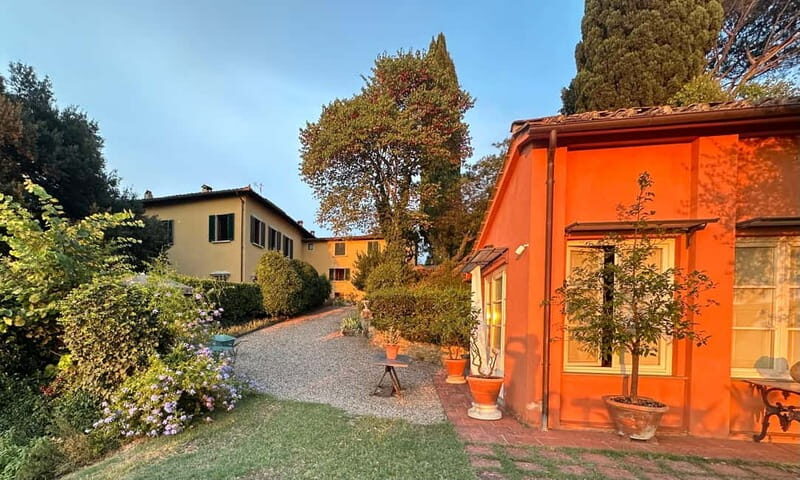 Florence: Culinary Experience in a Lemon House with Sunset and Enchanted Garden - Setting the Scene: A Garden Like No Other
