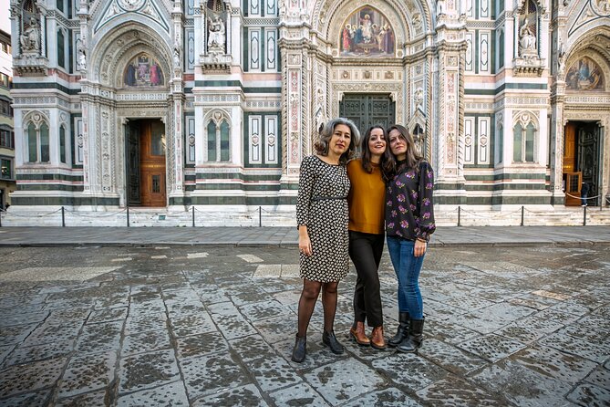 Florence Dome Climb & Must See Sites Guided Walking Tour - Climbing the Florence Dome