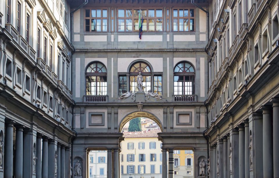 Florence: Exclusive Uffizi Semi-Private Tour, Max 6 People - Why the Guide Makes the Difference