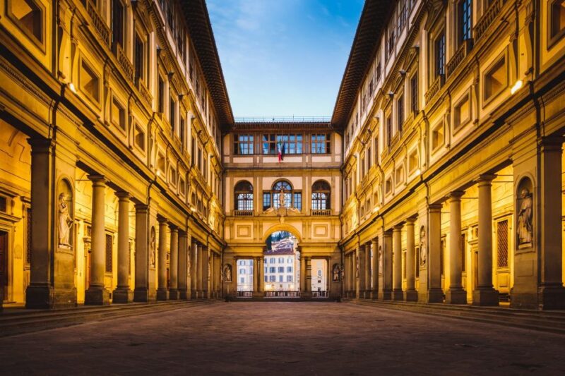 Florence: Fast-track Uffizi Gallery Hosted Tickets - Leonardo and Michelangelo at the Uffizi