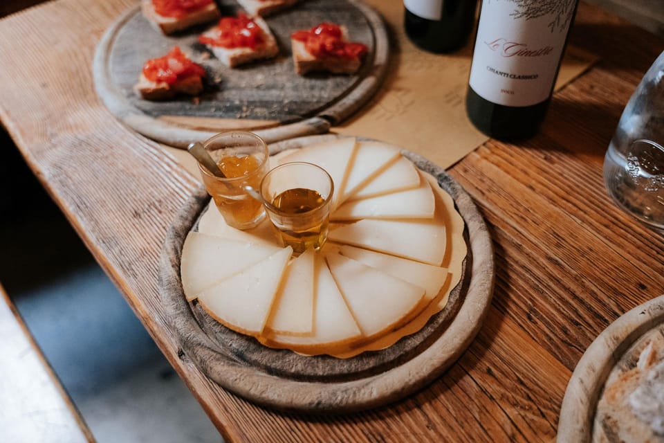 Florence: Food & Wine Tour in Oltrarno Neighborhood - Key Points